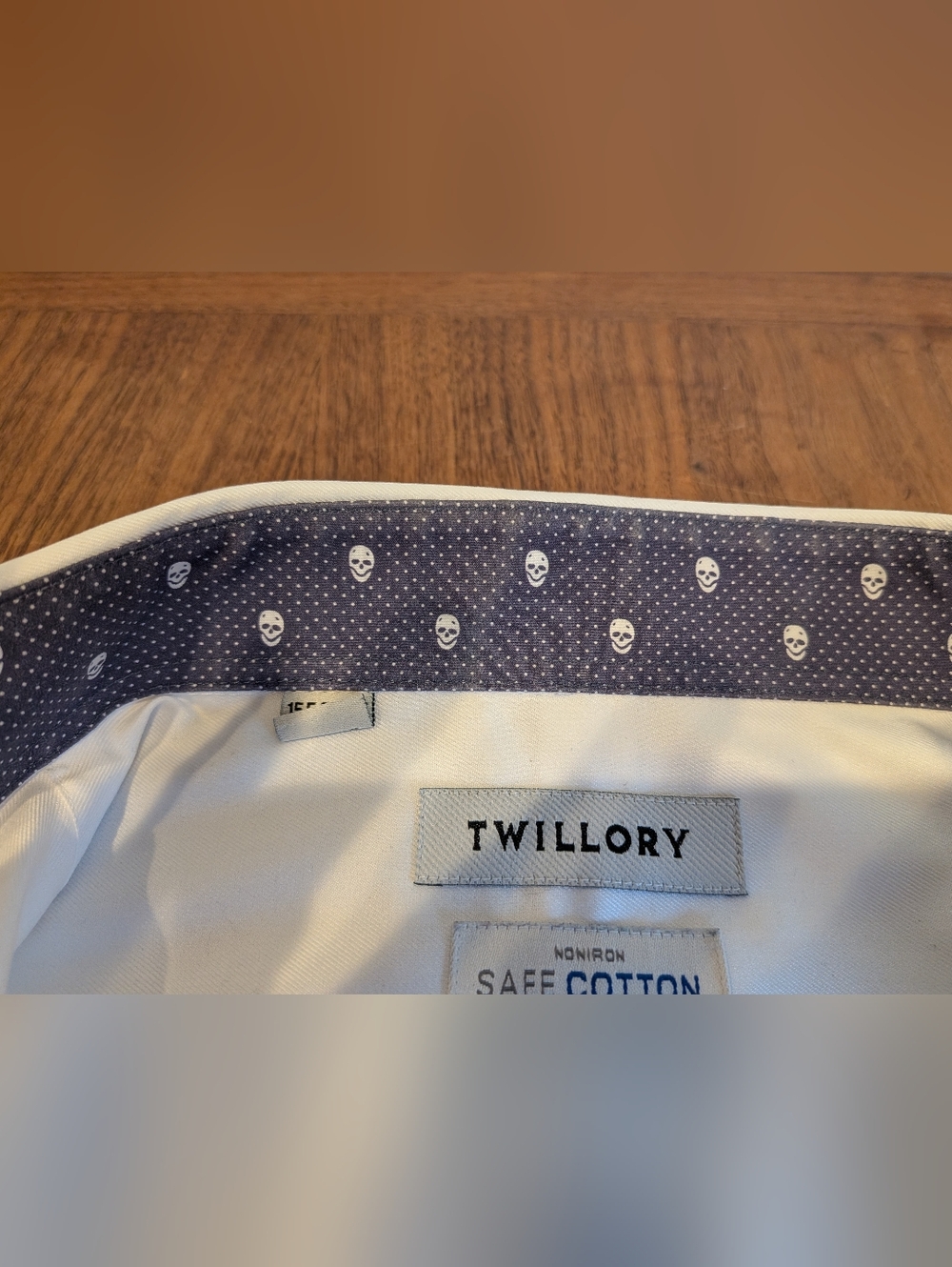 Twillory Skull Contrast Trim White Dress Shirt (Med, Trim, 15.5 34/35, see pics) - Picture 7 of 12